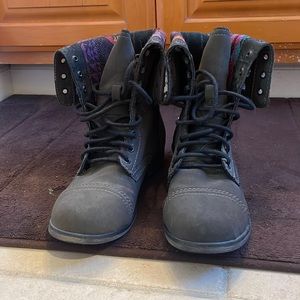 Bakers dark grey/black combat boots